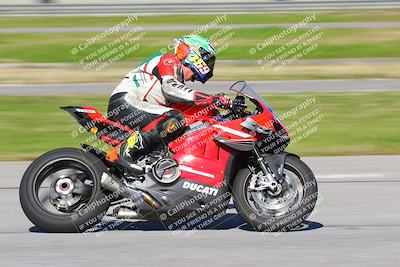 media/Jan-20-2023-Fastrack Riders (Fri) [[f2ad32aba3]]/Level 2/session 4 turn 6/